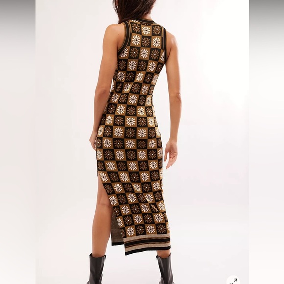 SAYLOR -Zemira Knit Dress- NWT - Picture 2 of 7